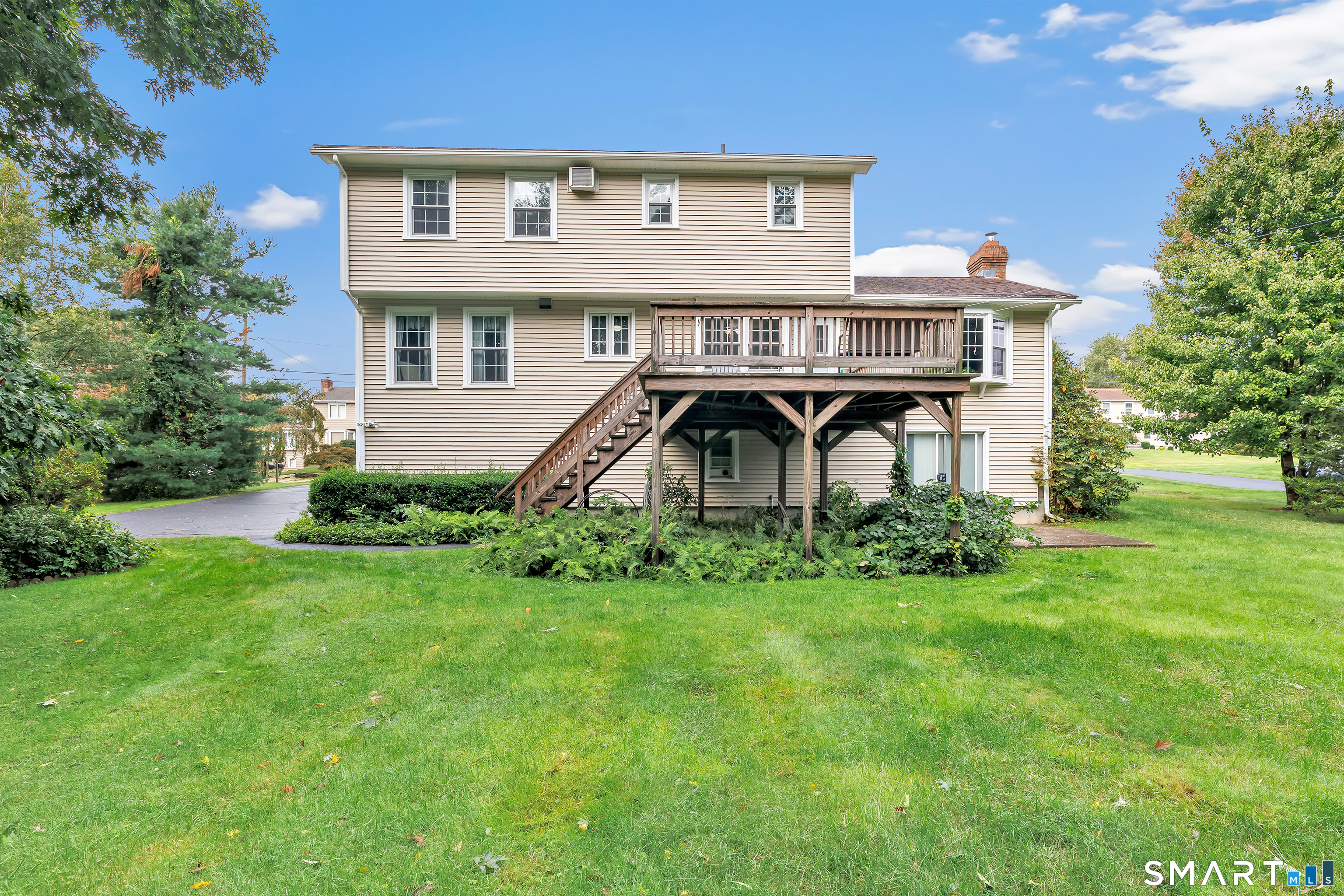 11 Redwood Circle Shelton CT 06484