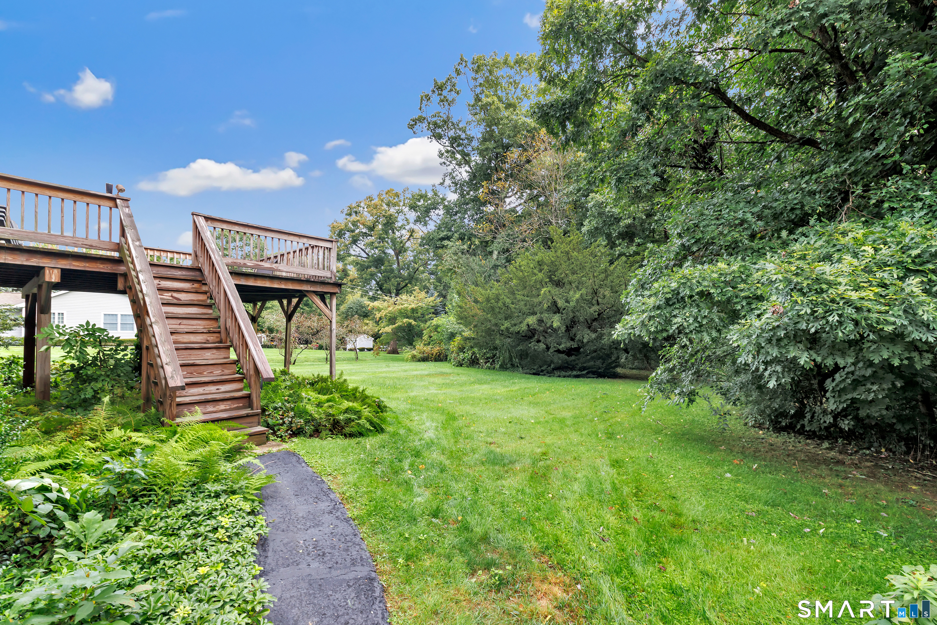 11 Redwood Circle Shelton CT 06484