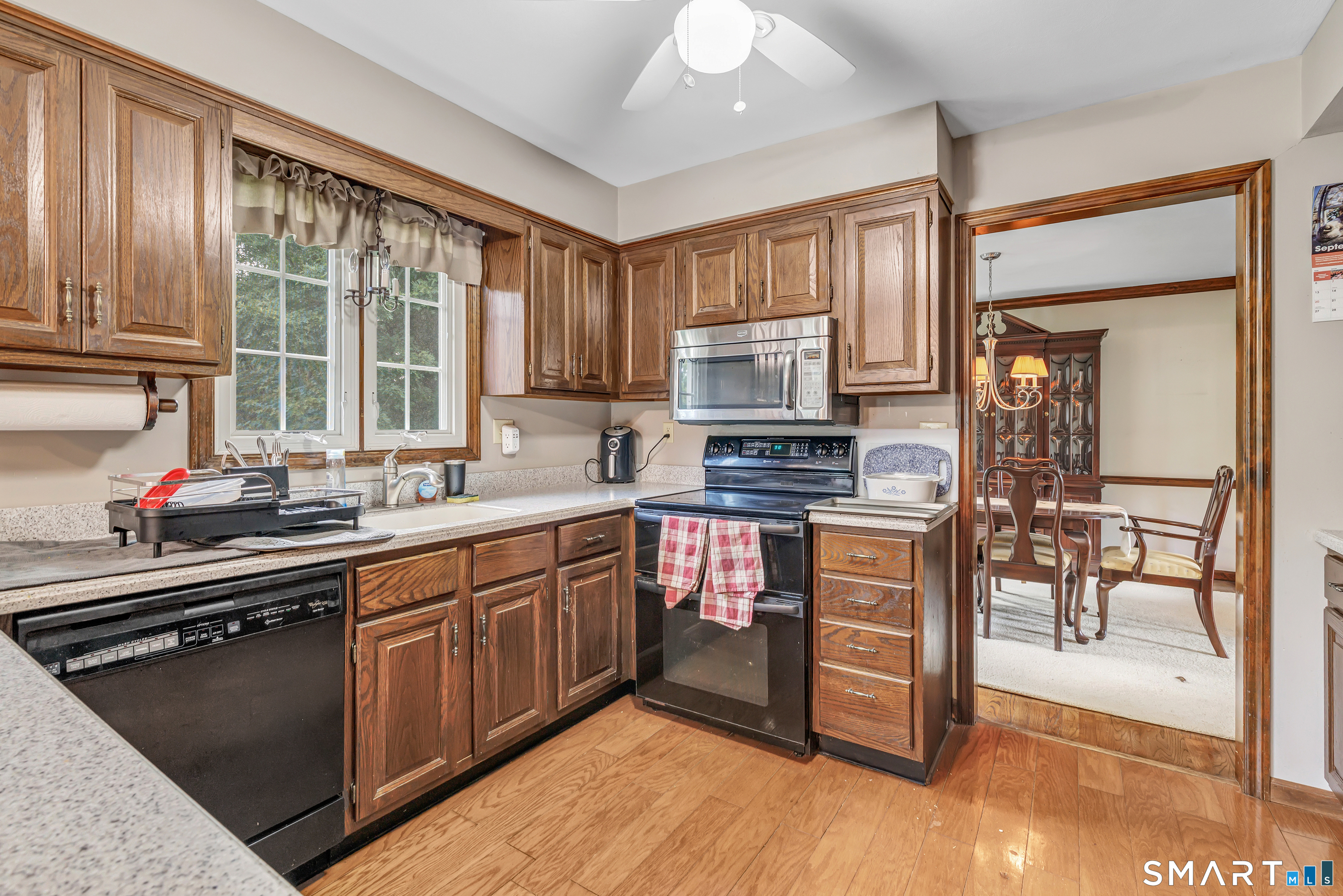 11 Redwood Circle Shelton CT 06484
