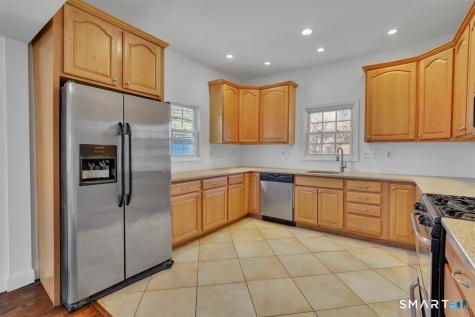 57 Vineyard Road North Haven CT 06473