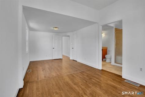 57 Vineyard Road North Haven CT 06473