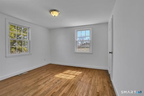 57 Vineyard Road North Haven CT 06473