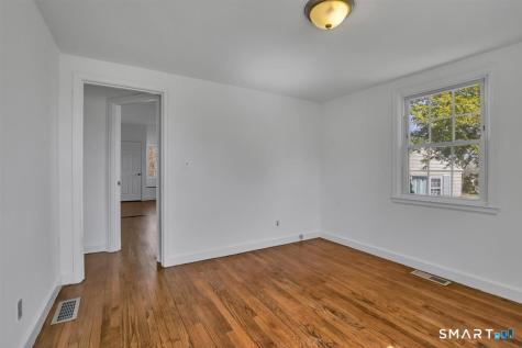 57 Vineyard Road North Haven CT 06473
