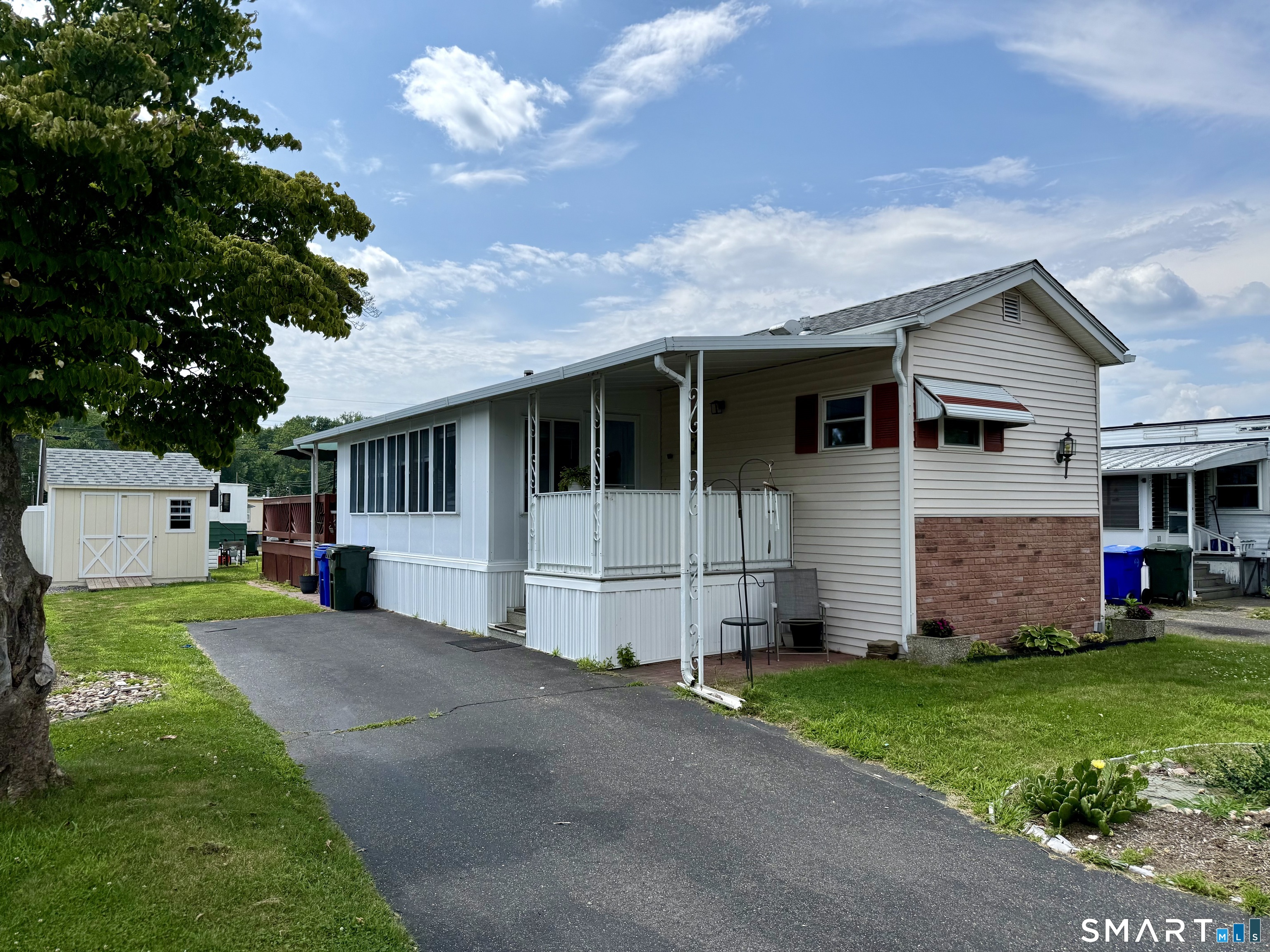 9 Arawak Drive East Hartford CT 06118