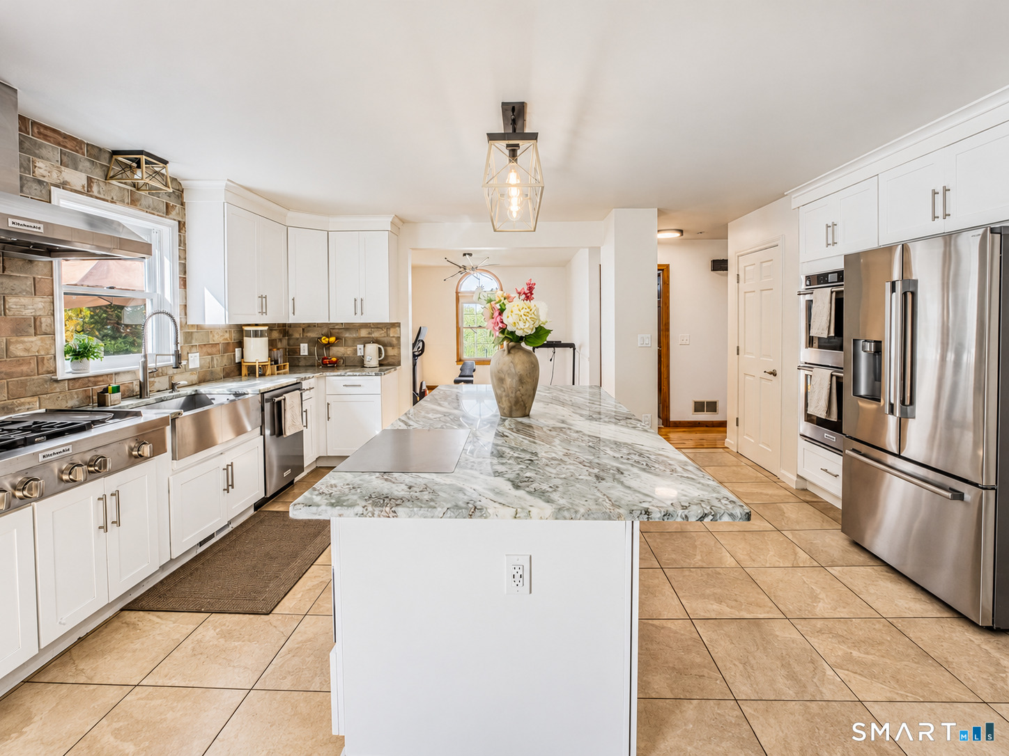 39 Regency Hill Waterbury CT 06708