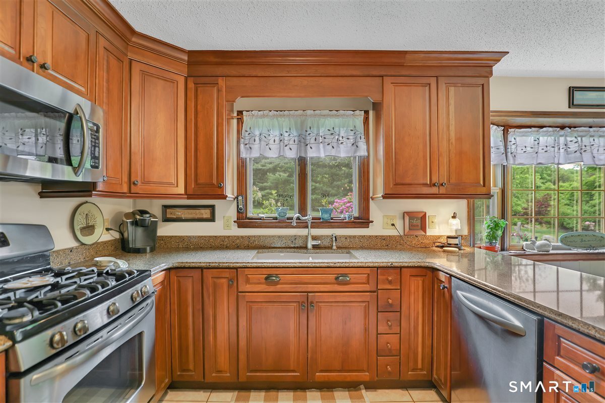 50 Isleib Road Marlborough CT 06447
