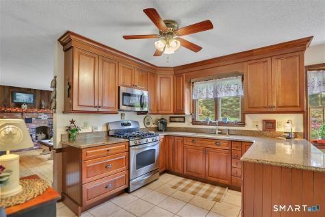 50 Isleib Road Marlborough CT 06447