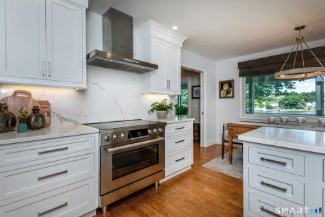 52 Arrowhead Road Brookfield CT 06804
