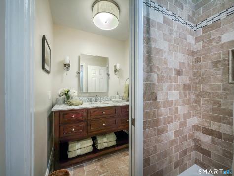 52 Arrowhead Road Brookfield CT 06804
