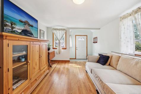 9 Finley Street Norwalk CT 06850