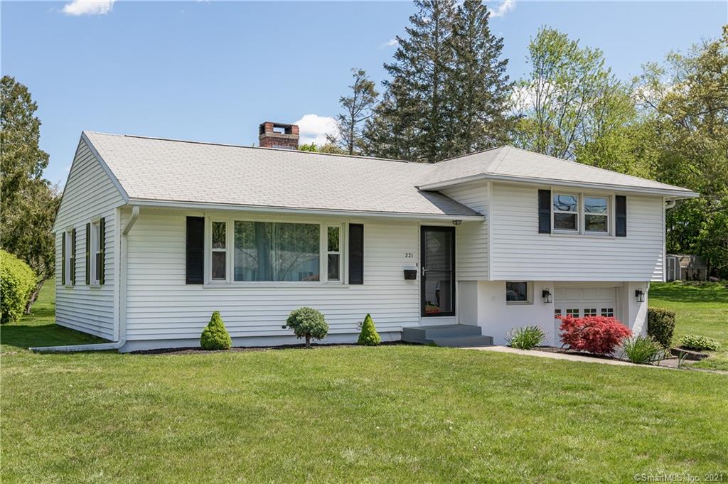 221 Conrad Street Naugatuck CT 06770