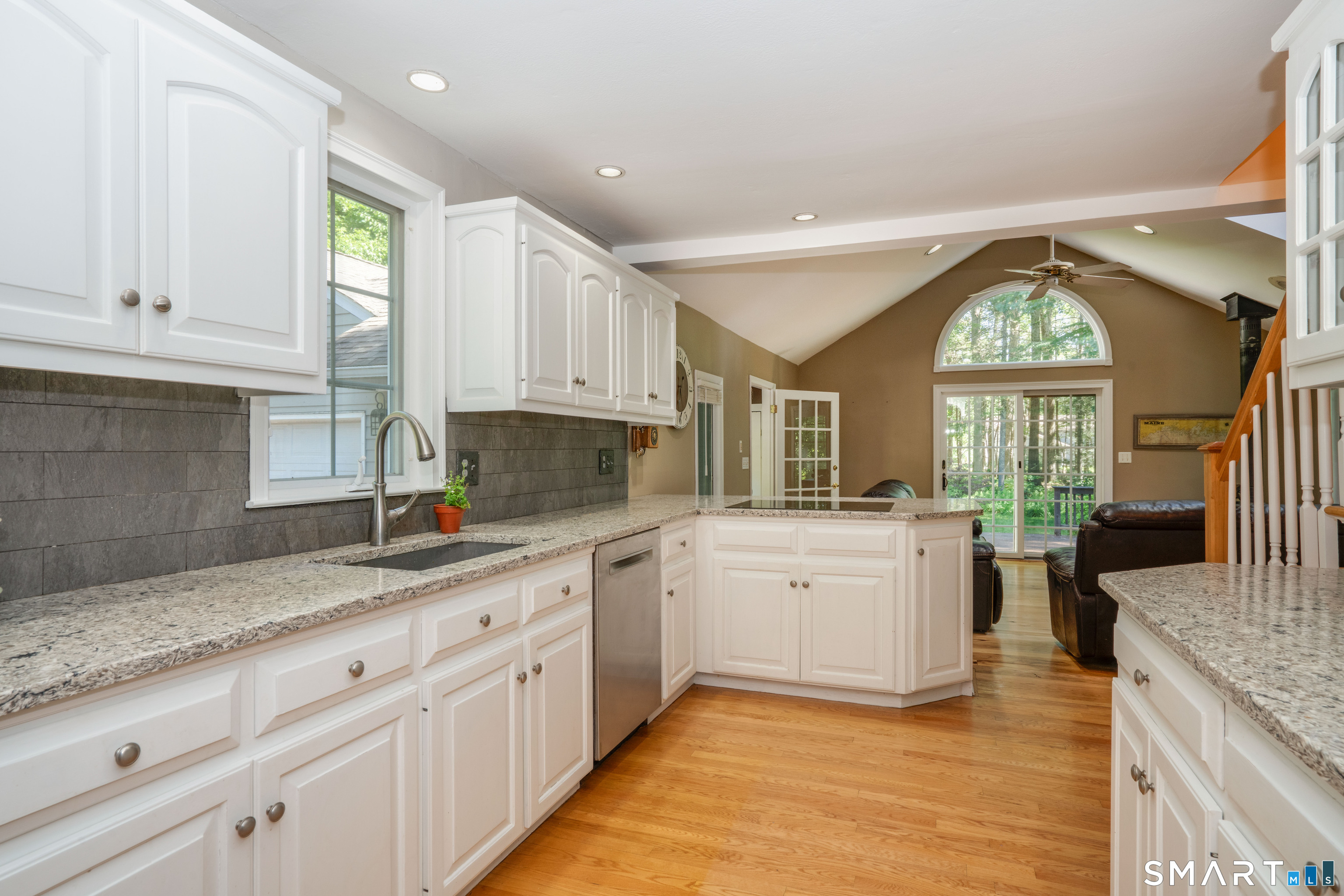 38 Hickory Hill Road Simsbury CT 06070