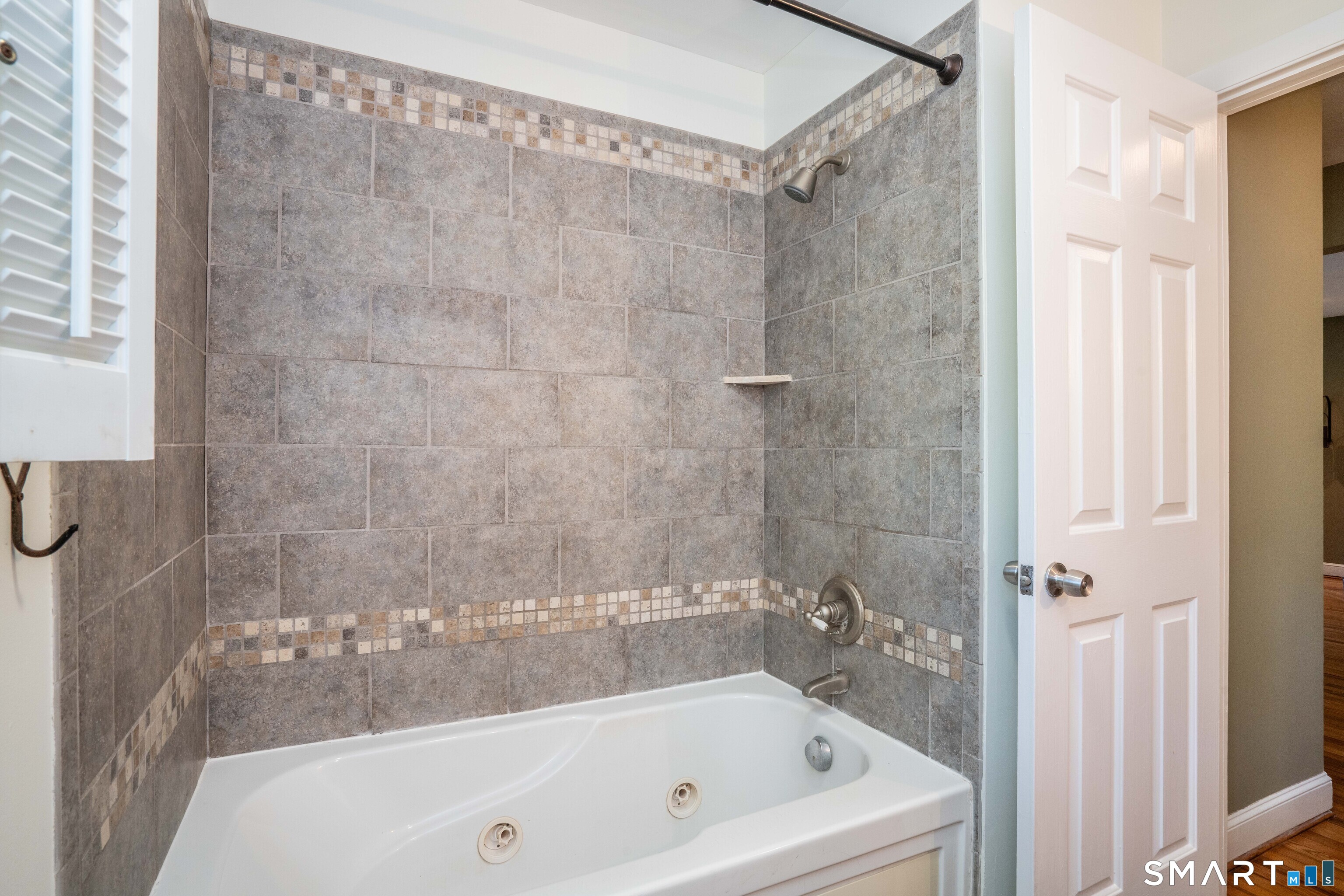 38 Hickory Hill Road Simsbury CT 06070