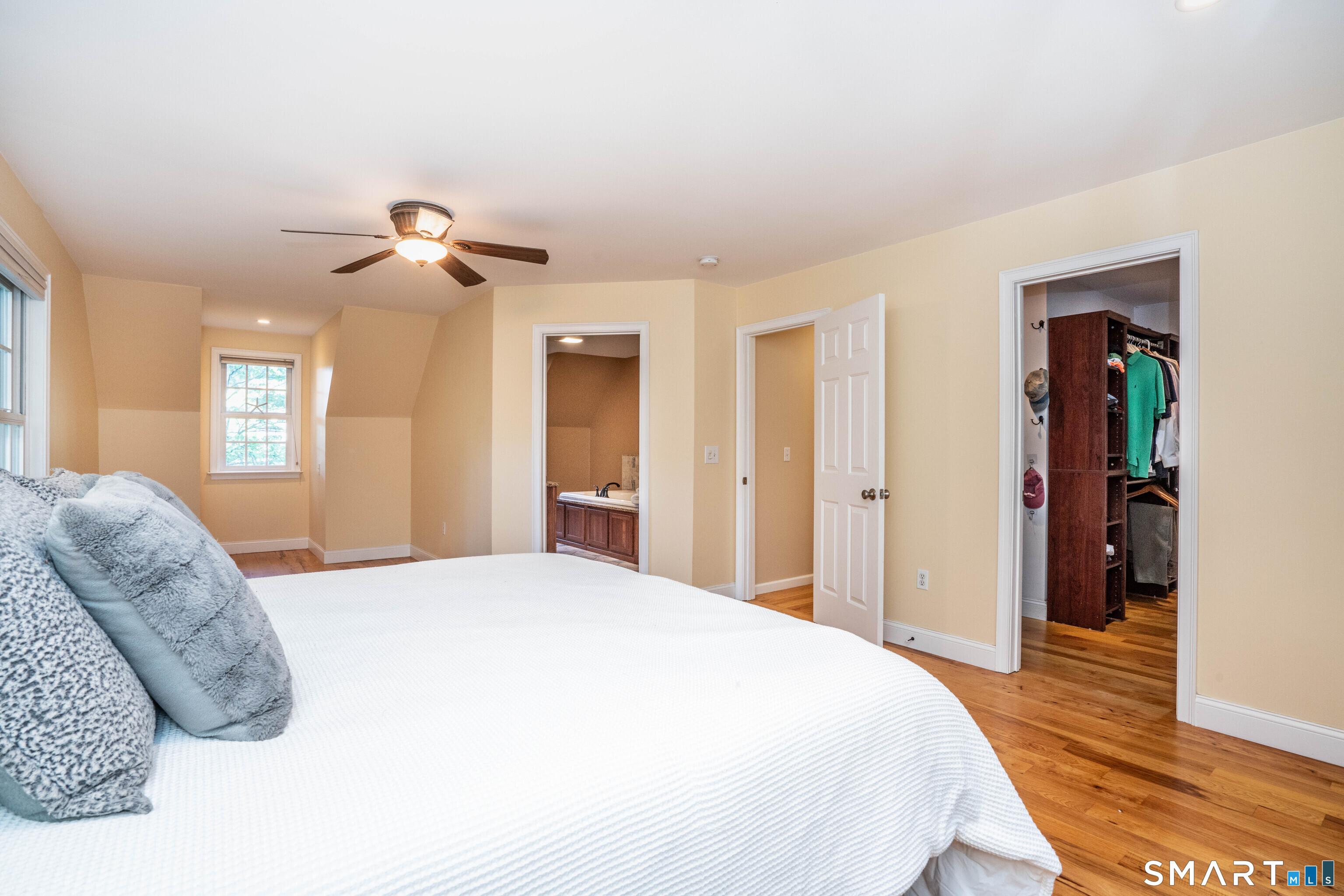 38 Hickory Hill Road Simsbury CT 06070