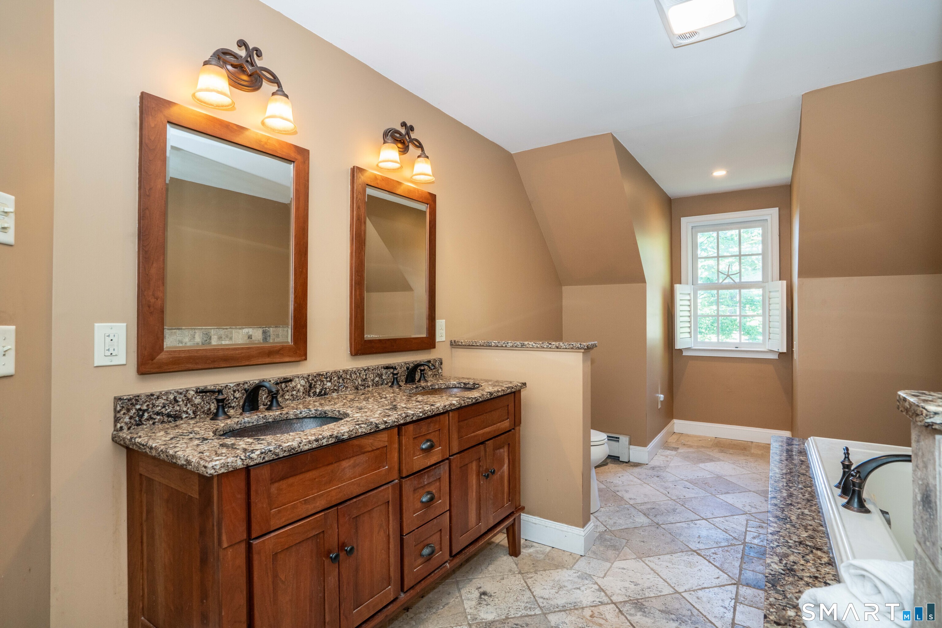 38 Hickory Hill Road Simsbury CT 06070