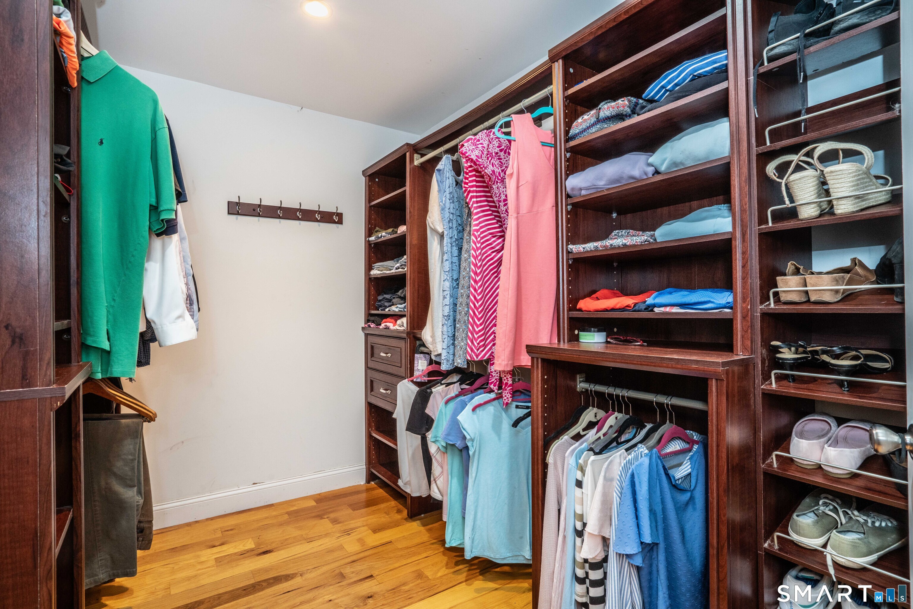 38 Hickory Hill Road Simsbury CT 06070