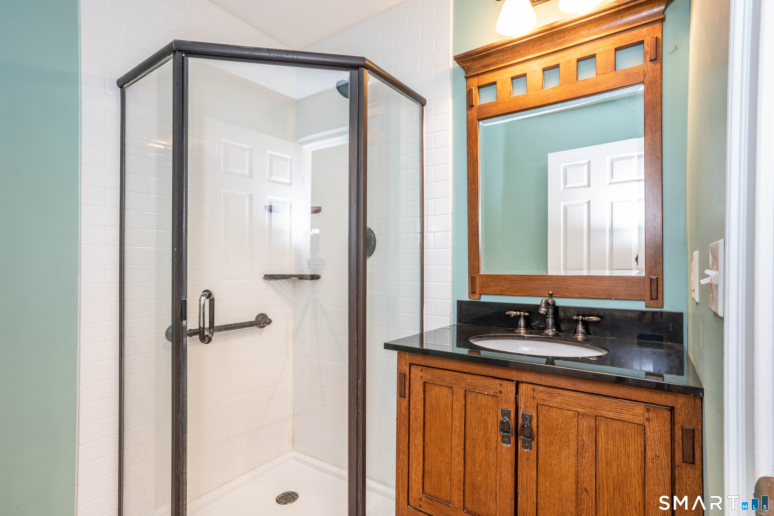 38 Hickory Hill Road Simsbury CT 06070