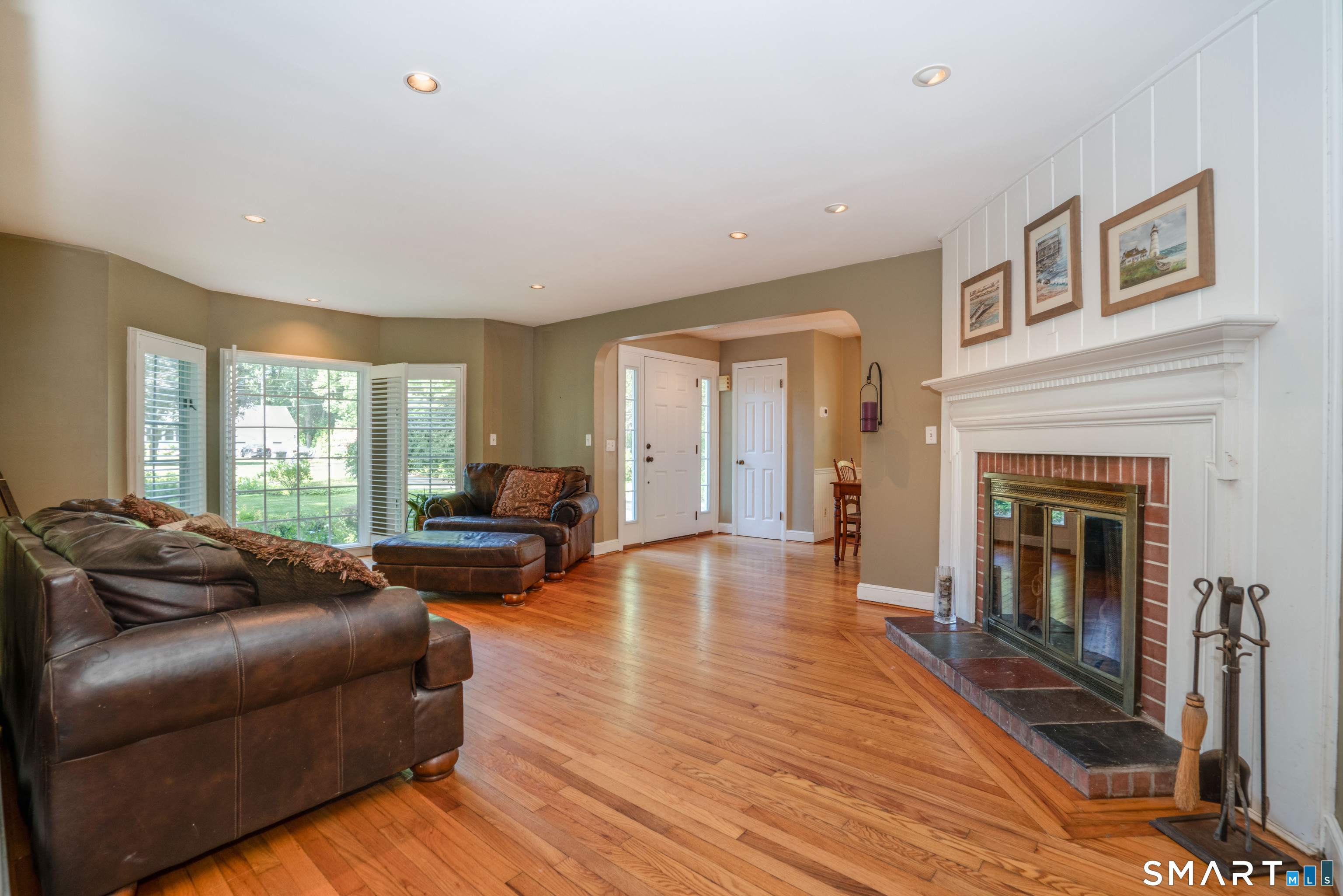 38 Hickory Hill Road Simsbury CT 06070