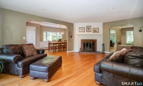 38 Hickory Hill Road Simsbury CT 06070