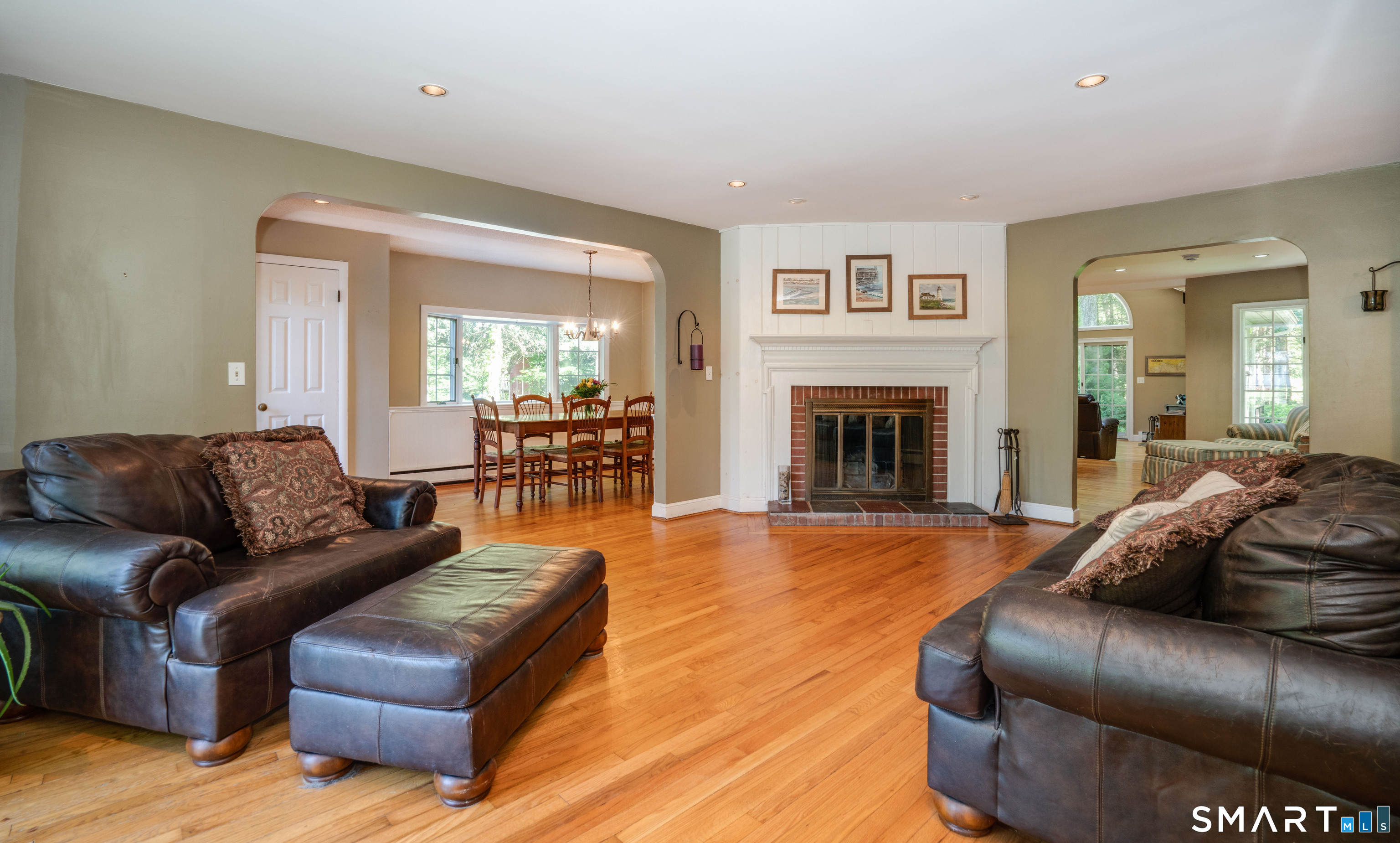 38 Hickory Hill Road Simsbury CT 06070