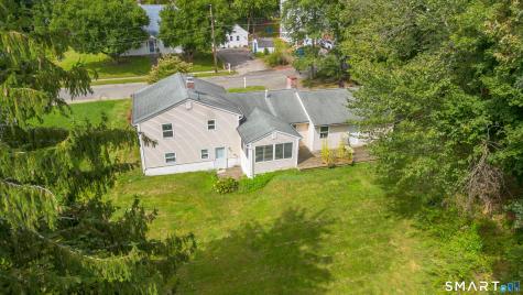 82 Sande Avenue Waterbury CT 06710