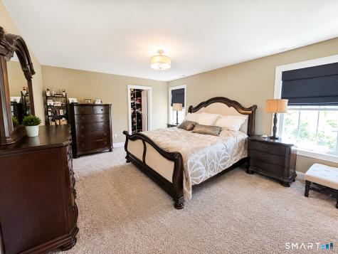 42 Ridgewood Terrace North Haven CT 06473