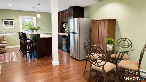 42 Ridgewood Terrace North Haven CT 06473
