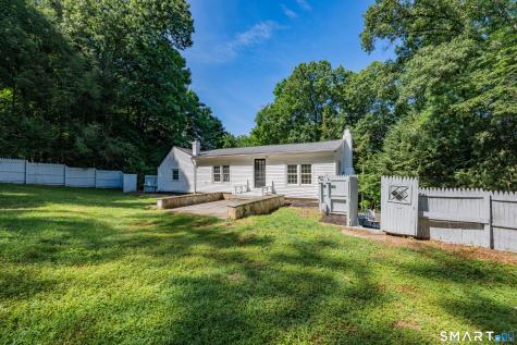 49 Old Middle Road Brookfield CT 06804