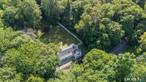 49 Old Middle Road Brookfield CT 06804