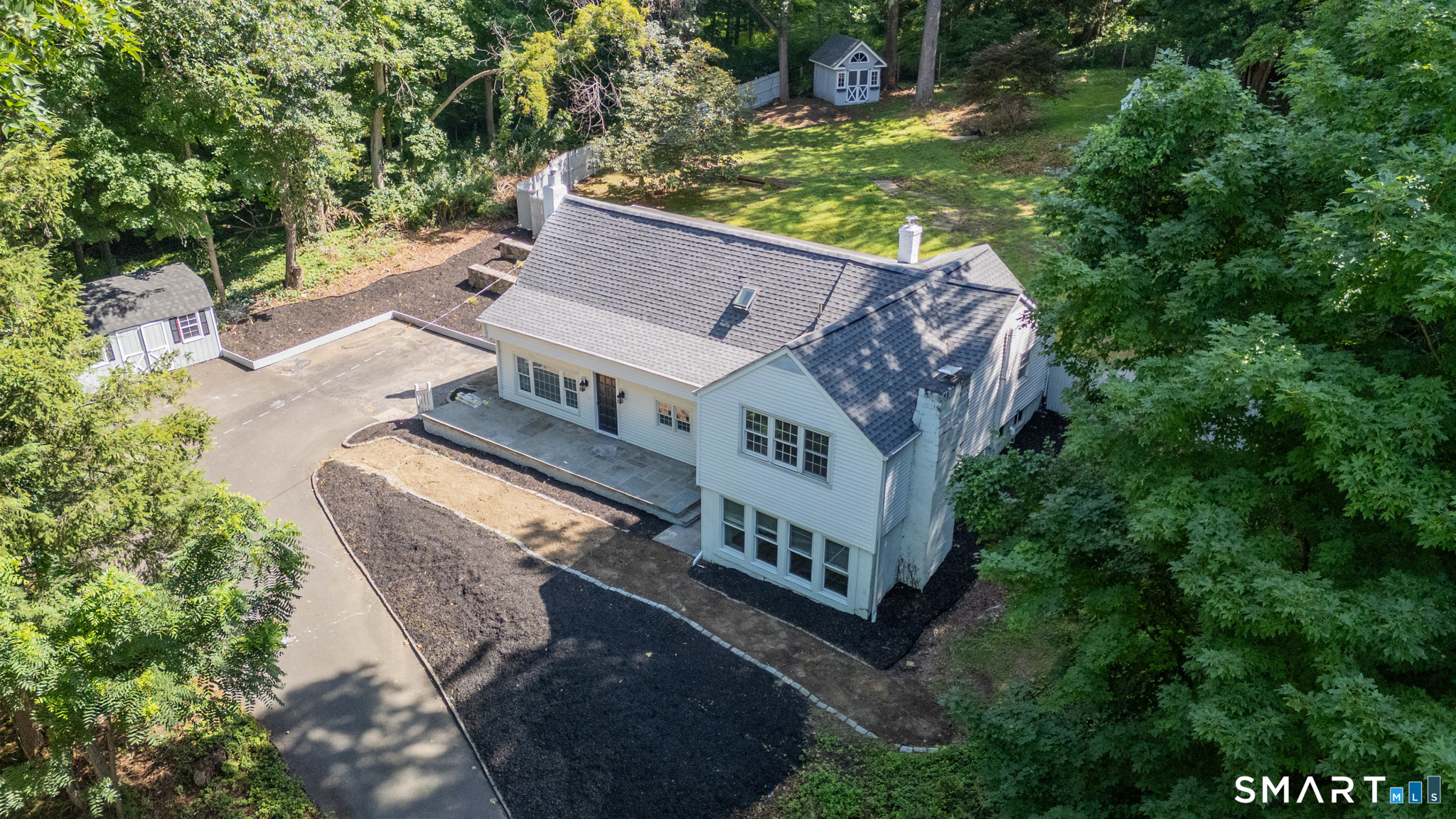 49 Old Middle Road Brookfield CT 06804