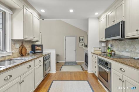 46 Peck Hill Road Woodbridge CT 06525