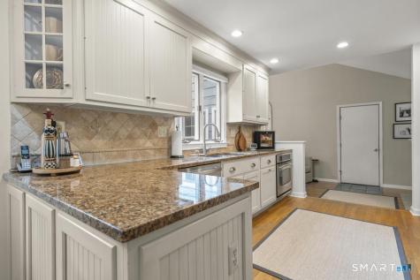 46 Peck Hill Road Woodbridge CT 06525