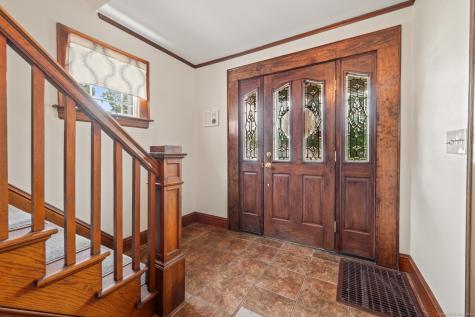 239 Farmington Avenue Plainville CT 06062