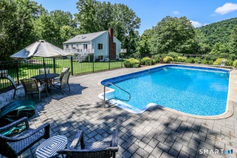 12 Mountain View Avenue New Milford CT 06776