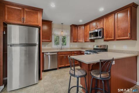 62 Lester Street New London CT 06320