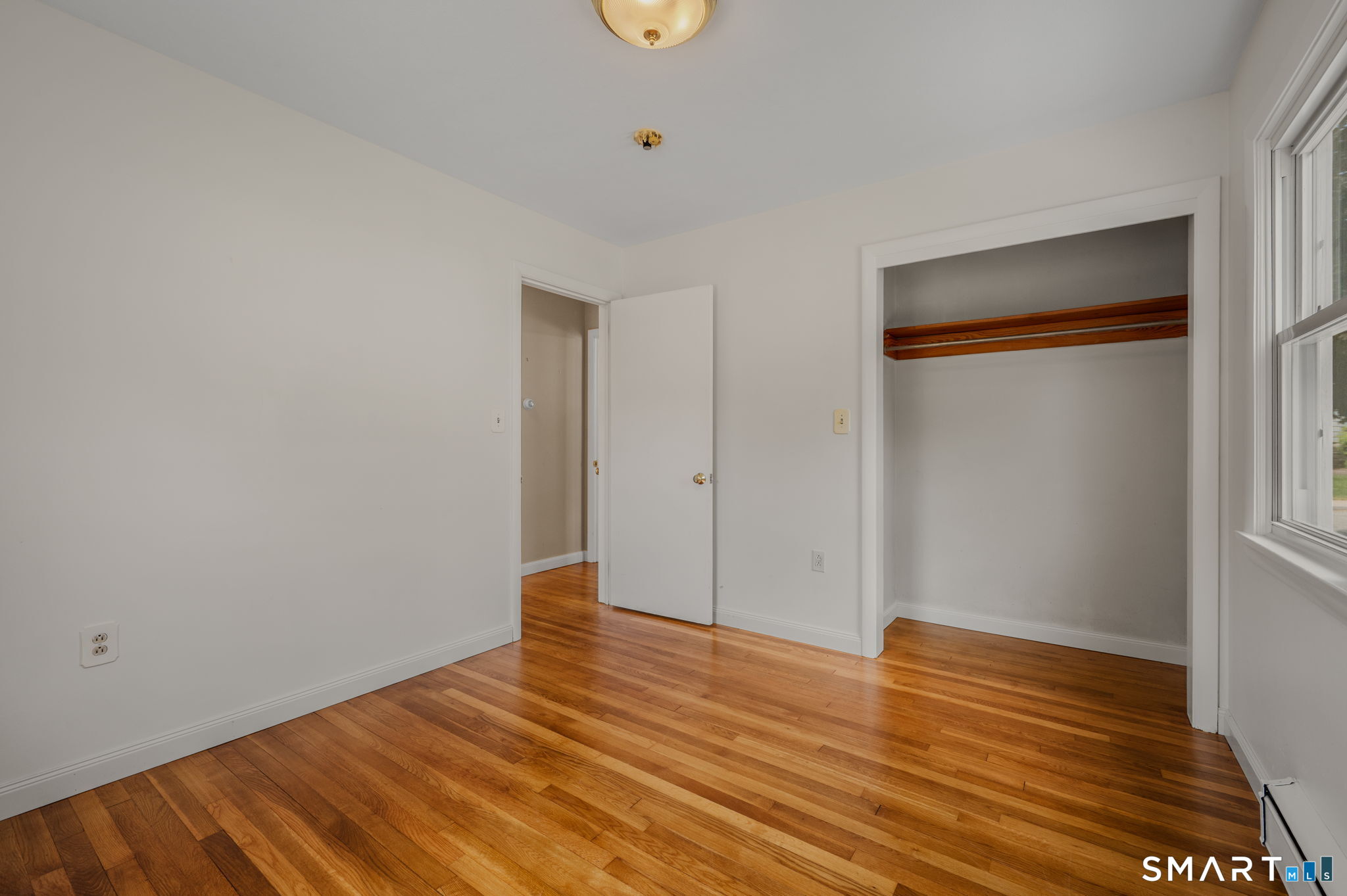 62 Lester Street New London CT 06320