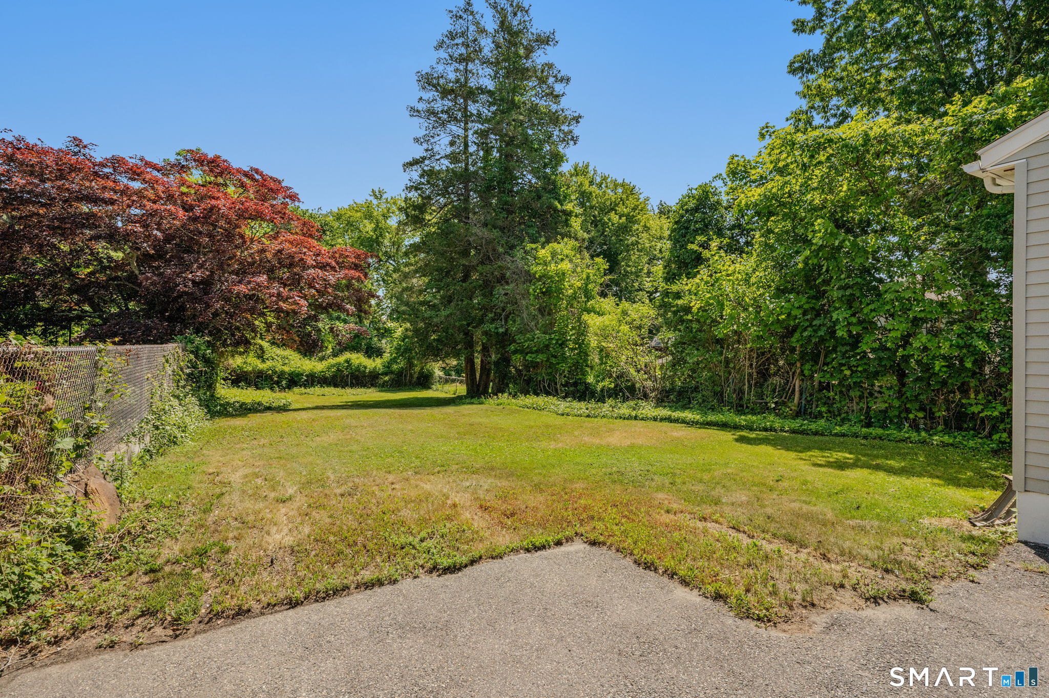 62 Lester Street New London CT 06320