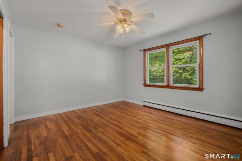 62 Lester Street New London CT 06320