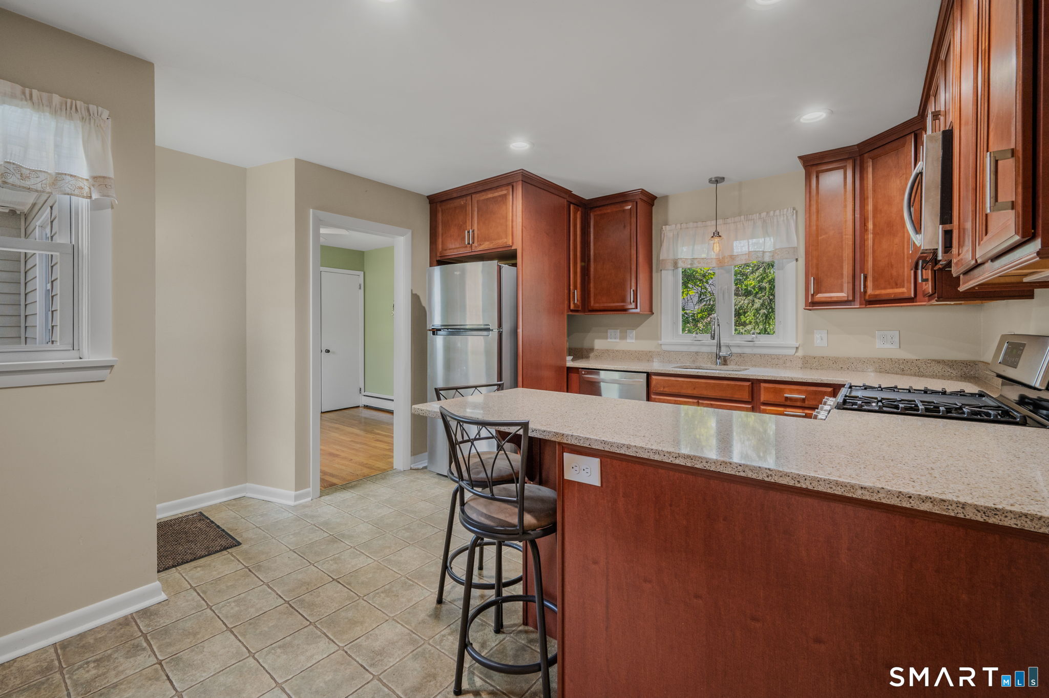 62 Lester Street New London CT 06320