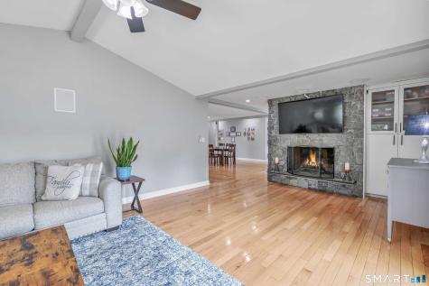 6 Norwood Terrace Trumbull CT 06611