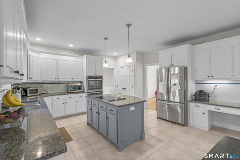 332 Hattertown Road Monroe CT 06468