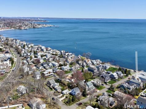 8 Parkland Place Milford CT 06460