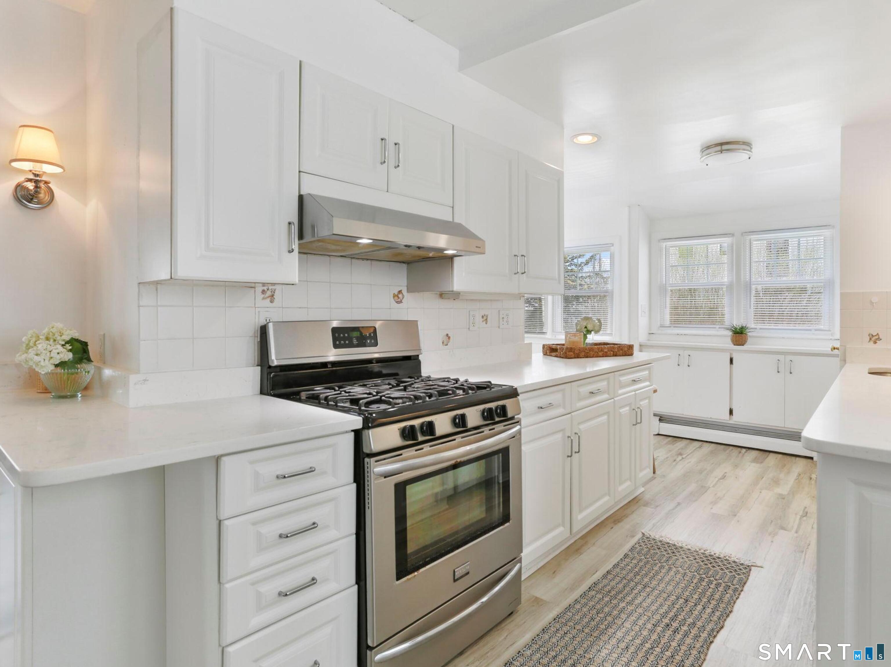 8 Parkland Place Milford CT 06460