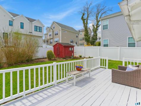 8 Parkland Place Milford CT 06460