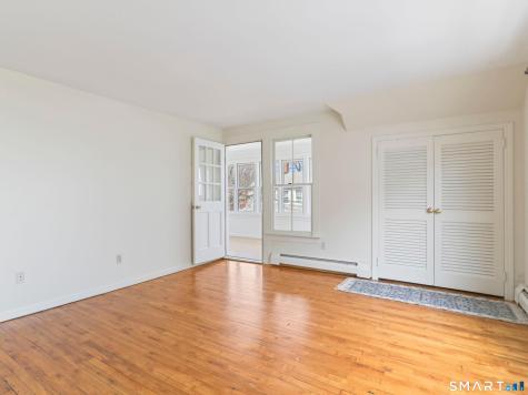 8 Parkland Place Milford CT 06460