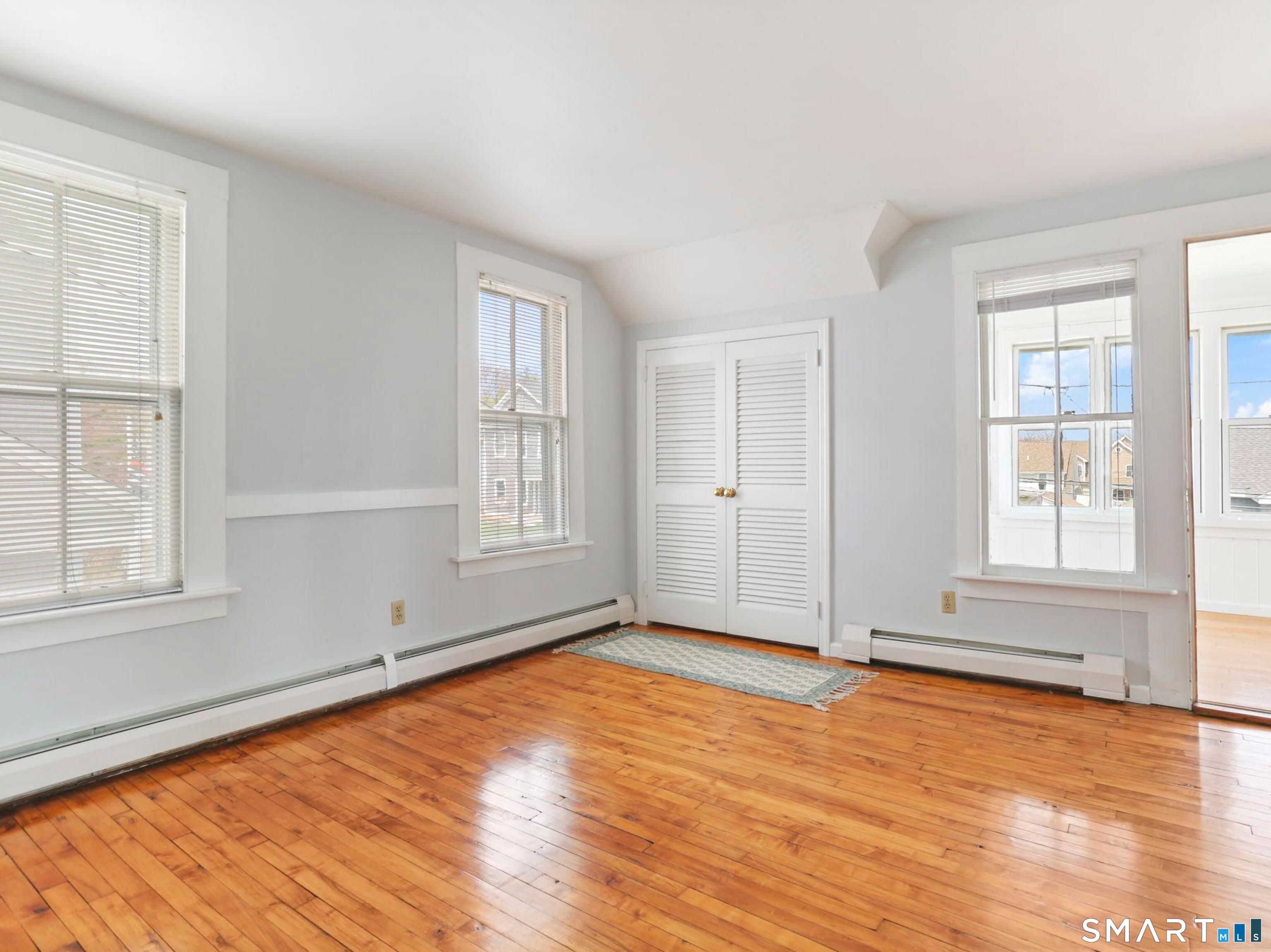 8 Parkland Place Milford CT 06460