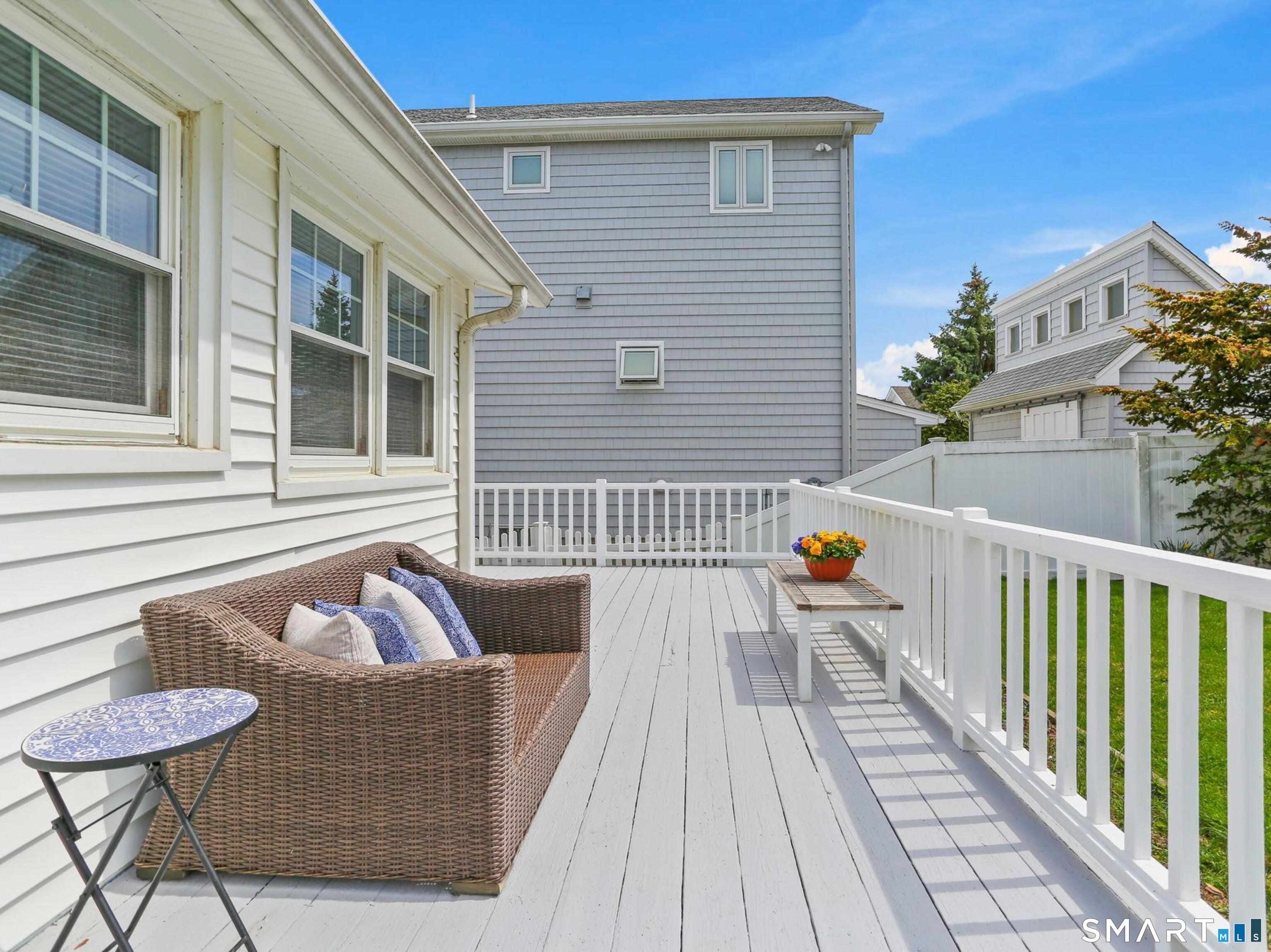 8 Parkland Place Milford CT 06460