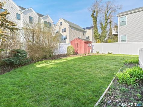 8 Parkland Place Milford CT 06460