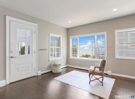 8 Parkland Place Milford CT 06460