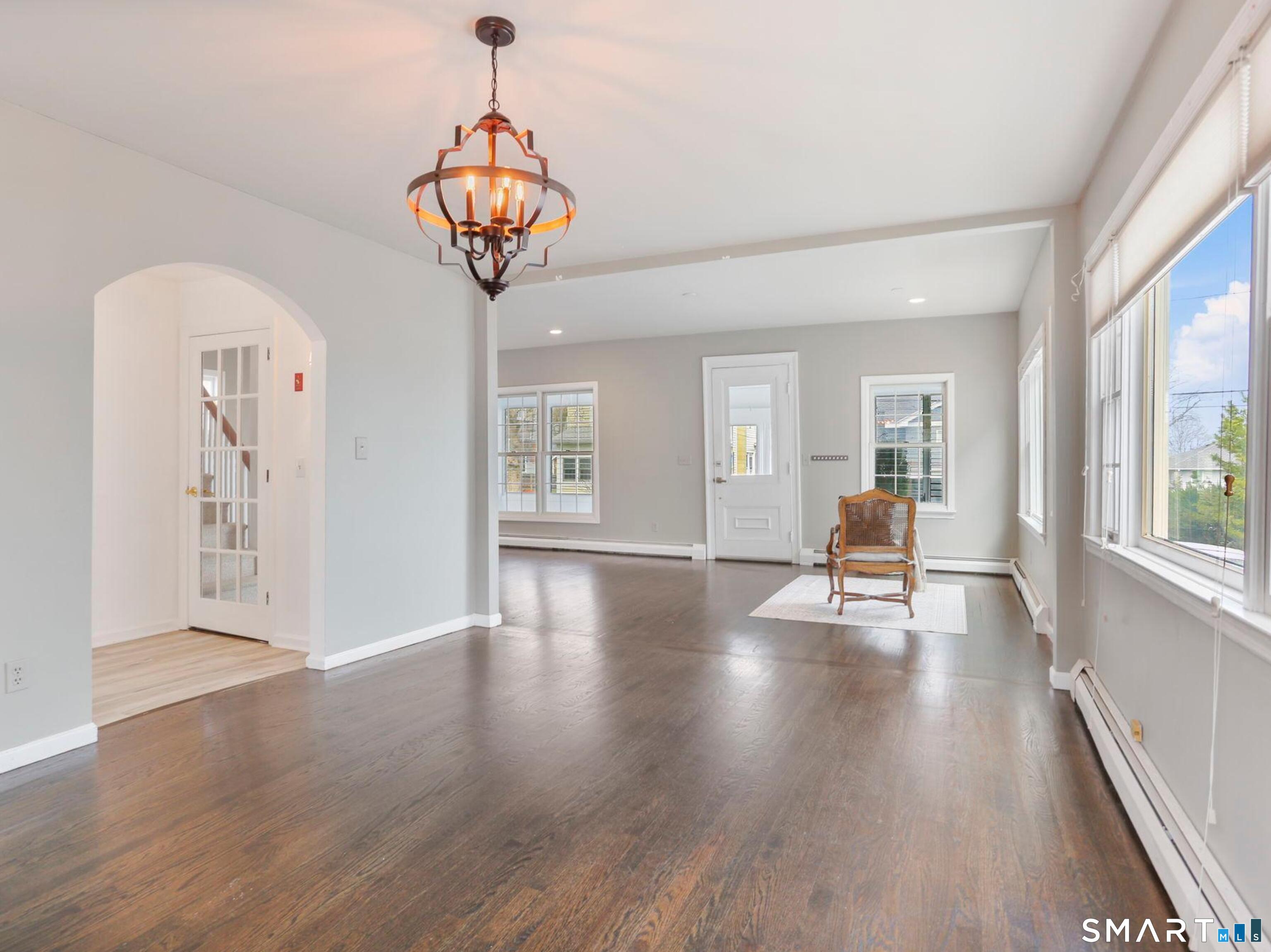8 Parkland Place Milford CT 06460